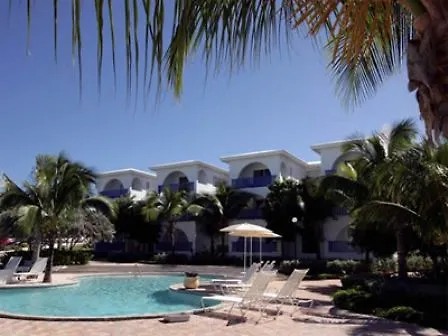 Ku Hotel Shoal Bay Village